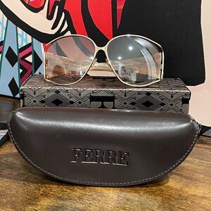 Gian Franco Ferre GF88406 Gold Stud MOP JLo celebrity vintage sunglasses